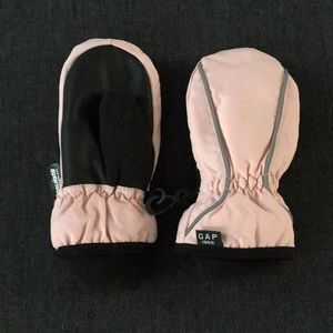 Gap Thinsulate mittens